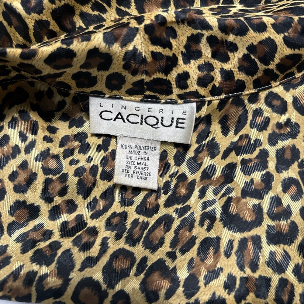 Leopard Print Satin Robe - Picture 4 of 4
